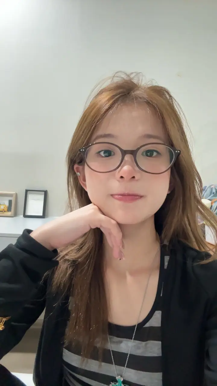 可不可以不要在我们的感情里开小差