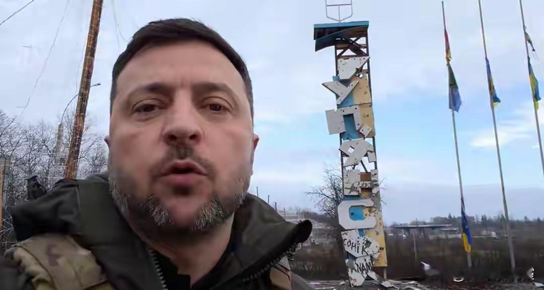 泽连斯基现身库皮扬斯克，此前已被俄方控制，俄军随后大规模空袭