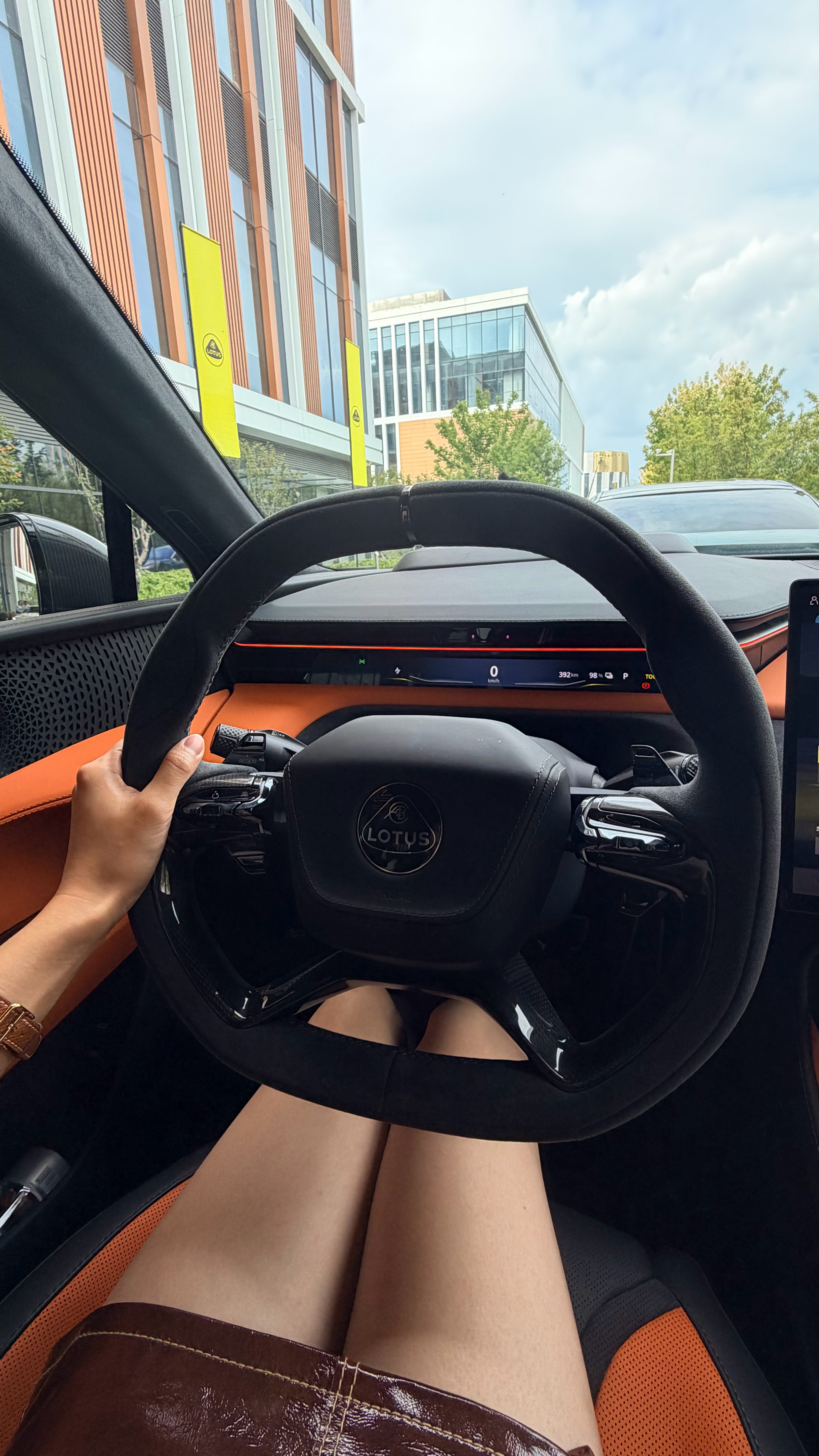 100来个的小电车，看看怎么个事儿～～[憧憬] 路特斯emeya ​​​