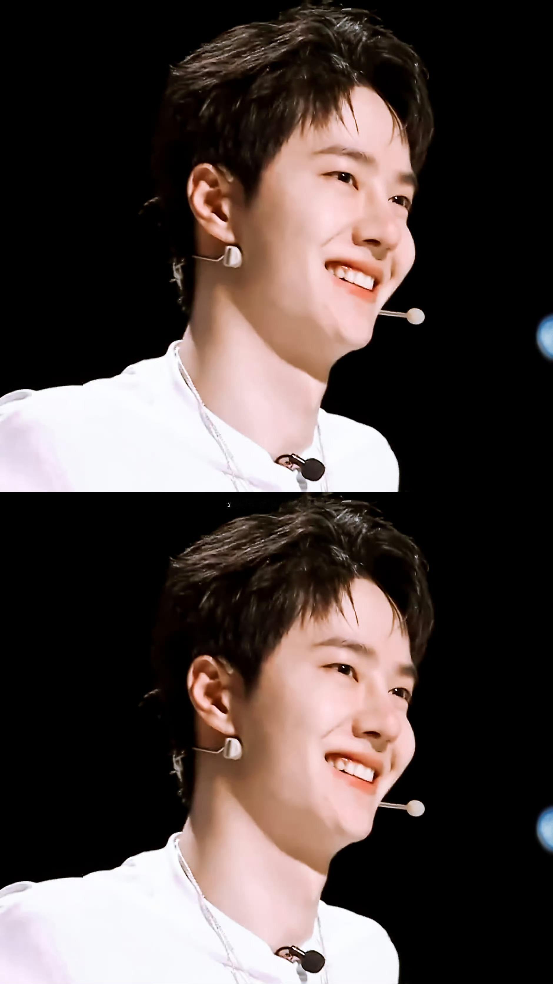 前方高萌 你有没有跟着一起笑王一博