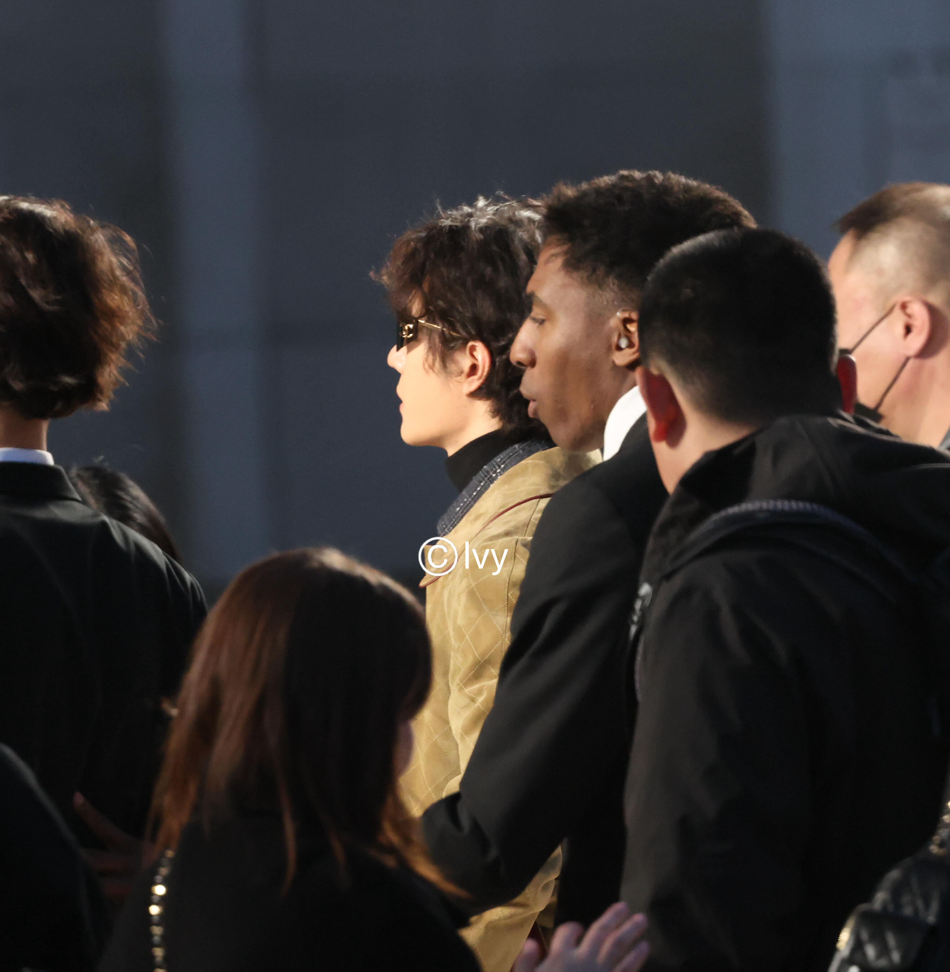 王一博香奈儿大秀王一博巴黎时装周