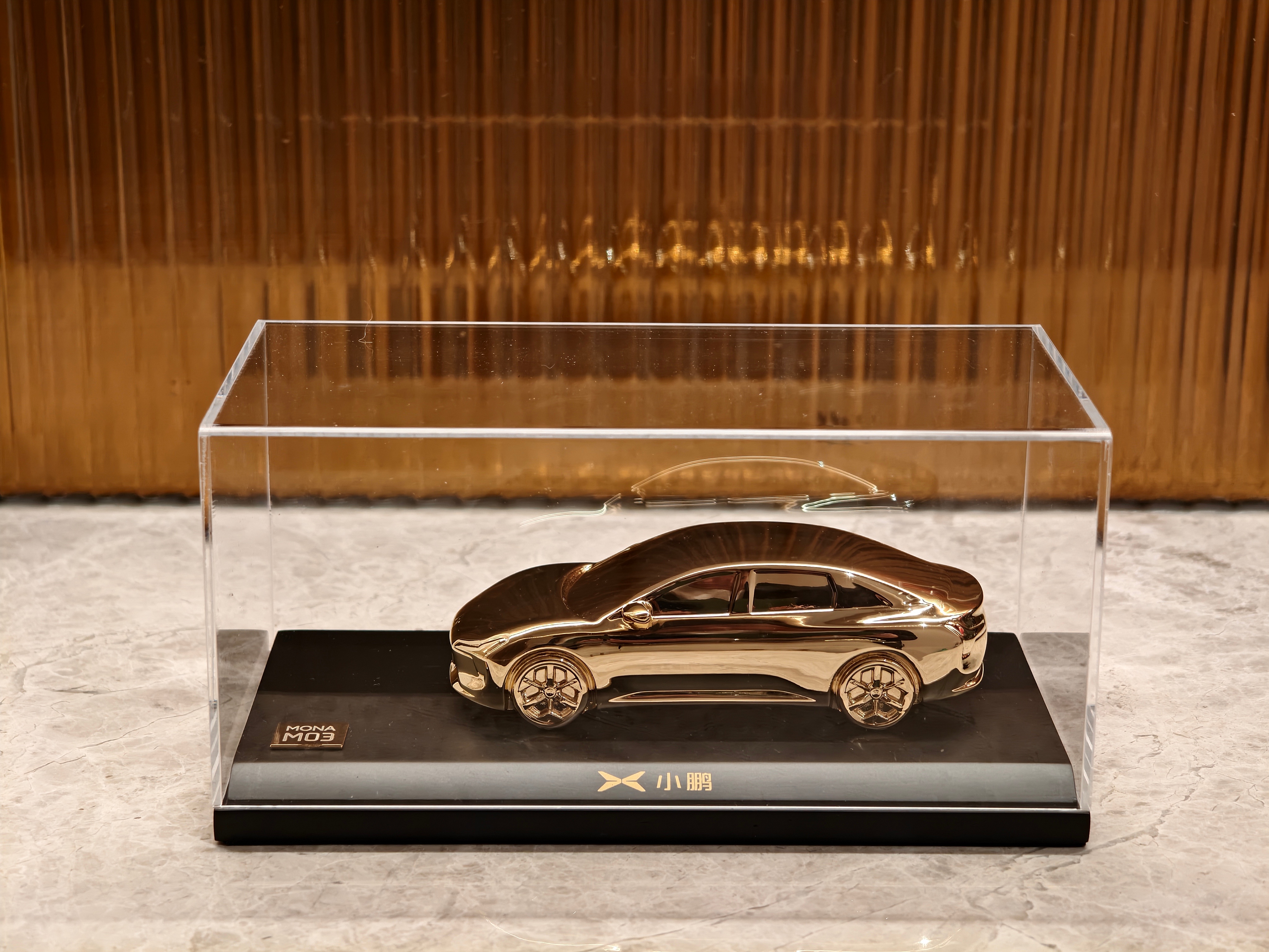 是谁在的时候第一时间拿到了？？？没错！是夏天超燃！！！帅不帅？？？