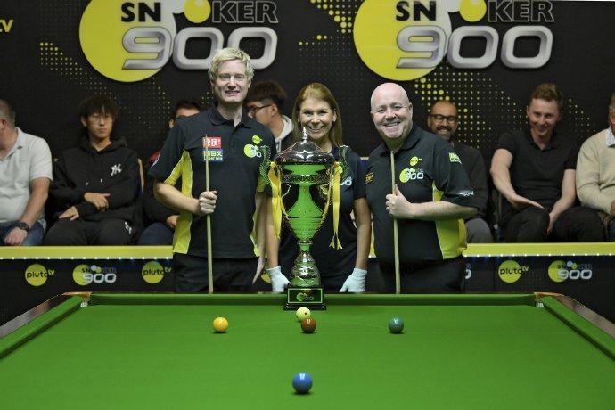 斯诺克：首届克鲁斯堡杯（表演赛）罗伯逊夺冠
北京时间11月26日凌晨，首届202