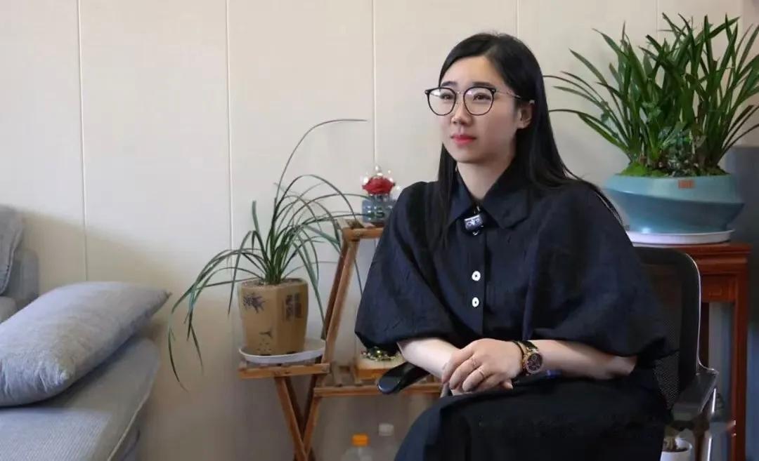 智慧教学大讲堂·416期
01智慧分享
​主题：初中“三师课堂”的探索与实践
​