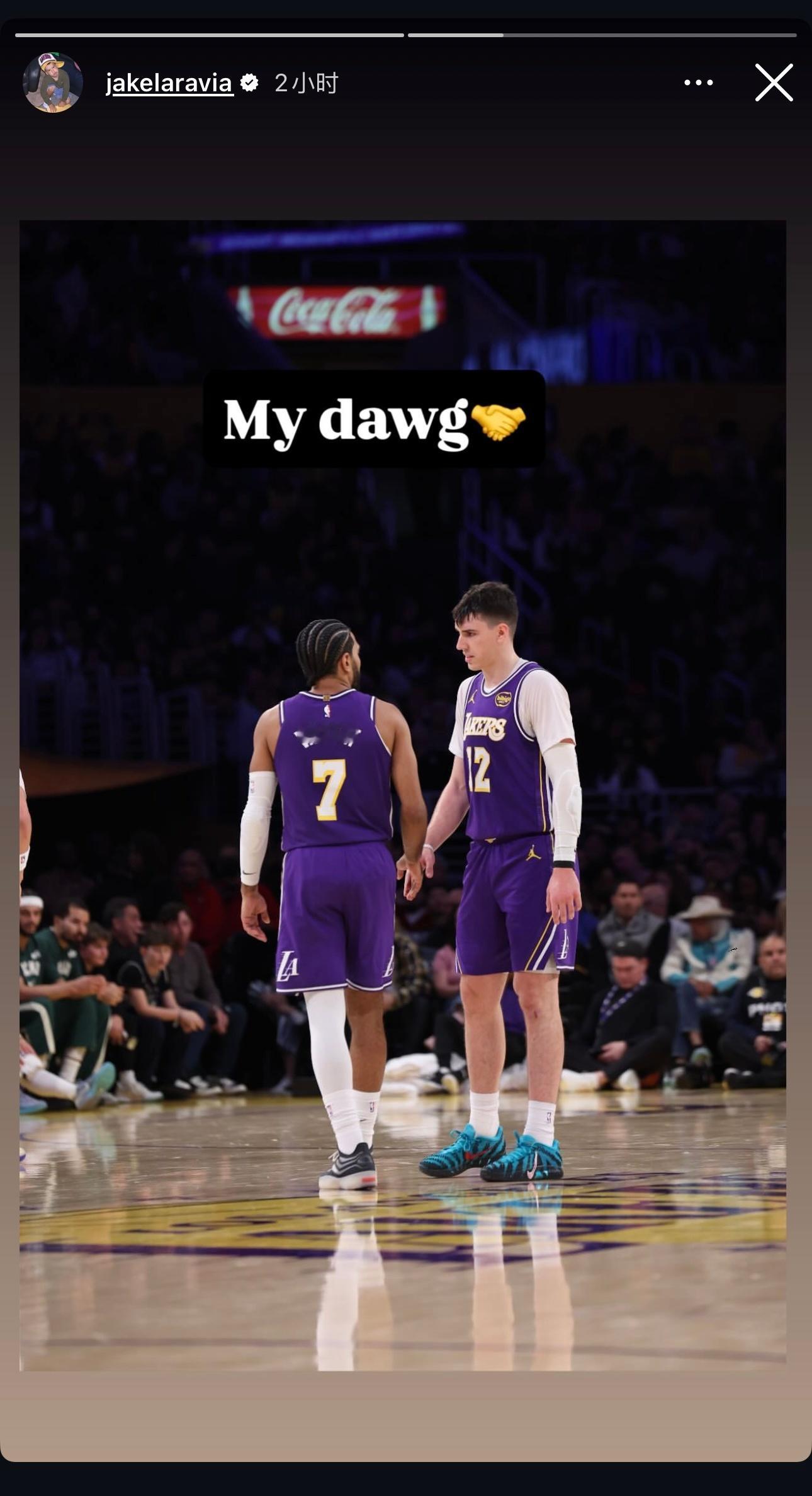 拉拉维亚更新动态晒出自己与文森特的照片：我的兄弟🤝 