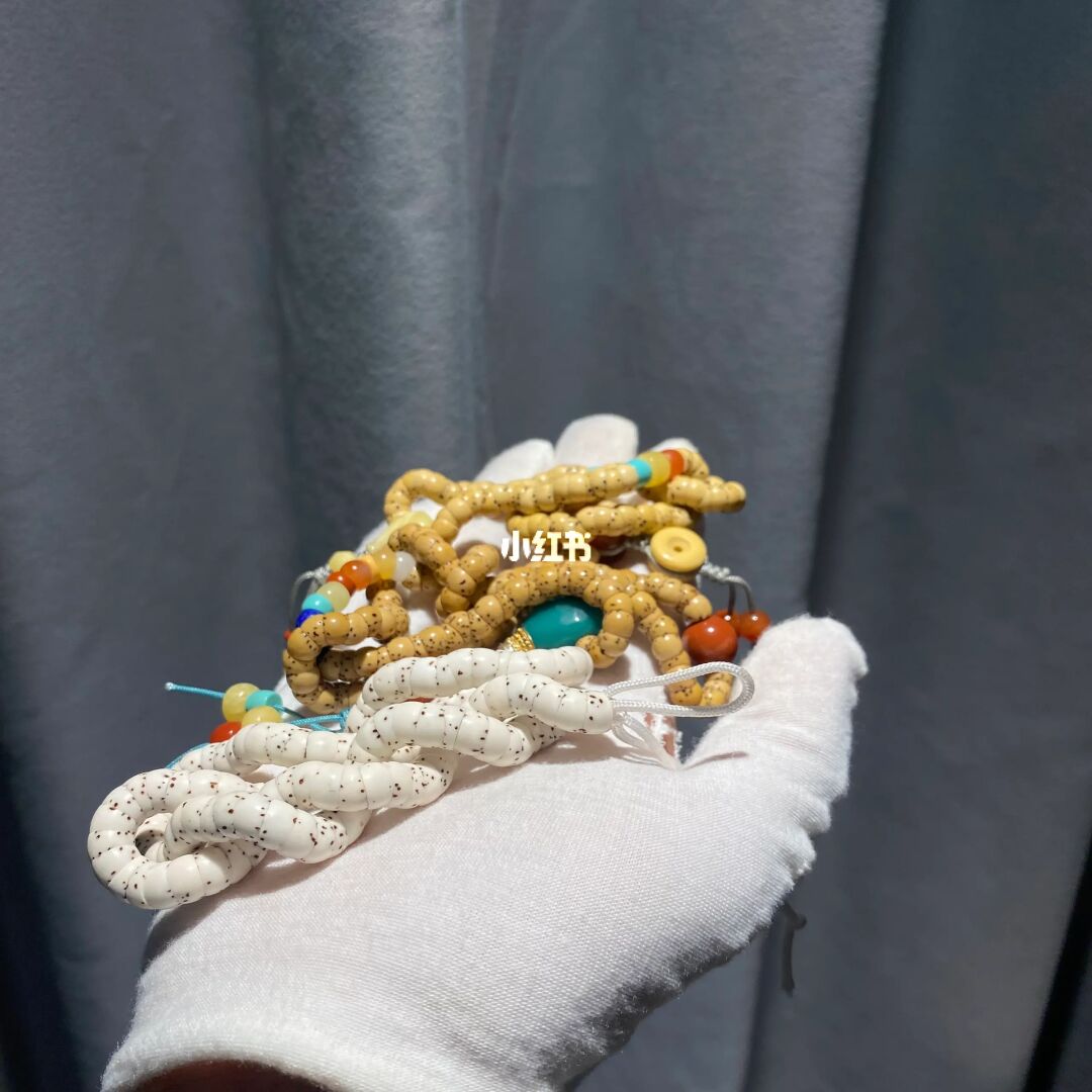 斜切大肠星月菩提盘玩过程对比