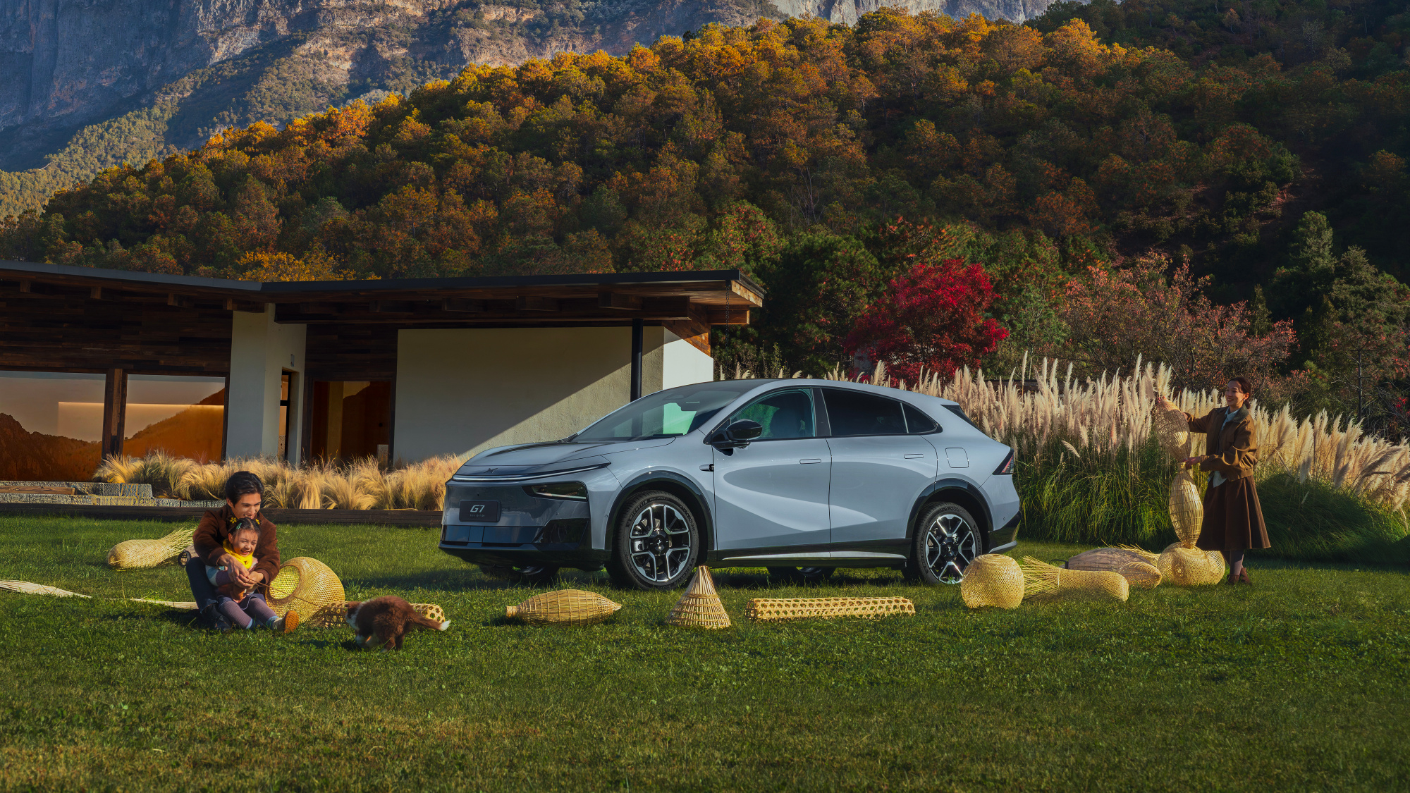小鹏自X9超级增程之后没有沉寂很久，这两天更是双车齐发，新款P7+和G7超级增程