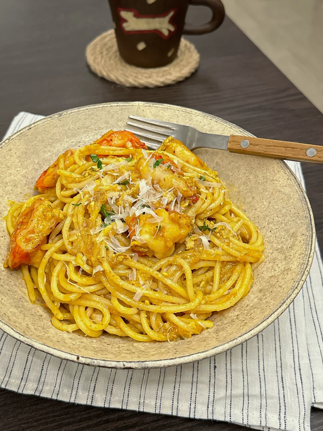 香迷糊了🍜在家就能吃到的蟹黄面！