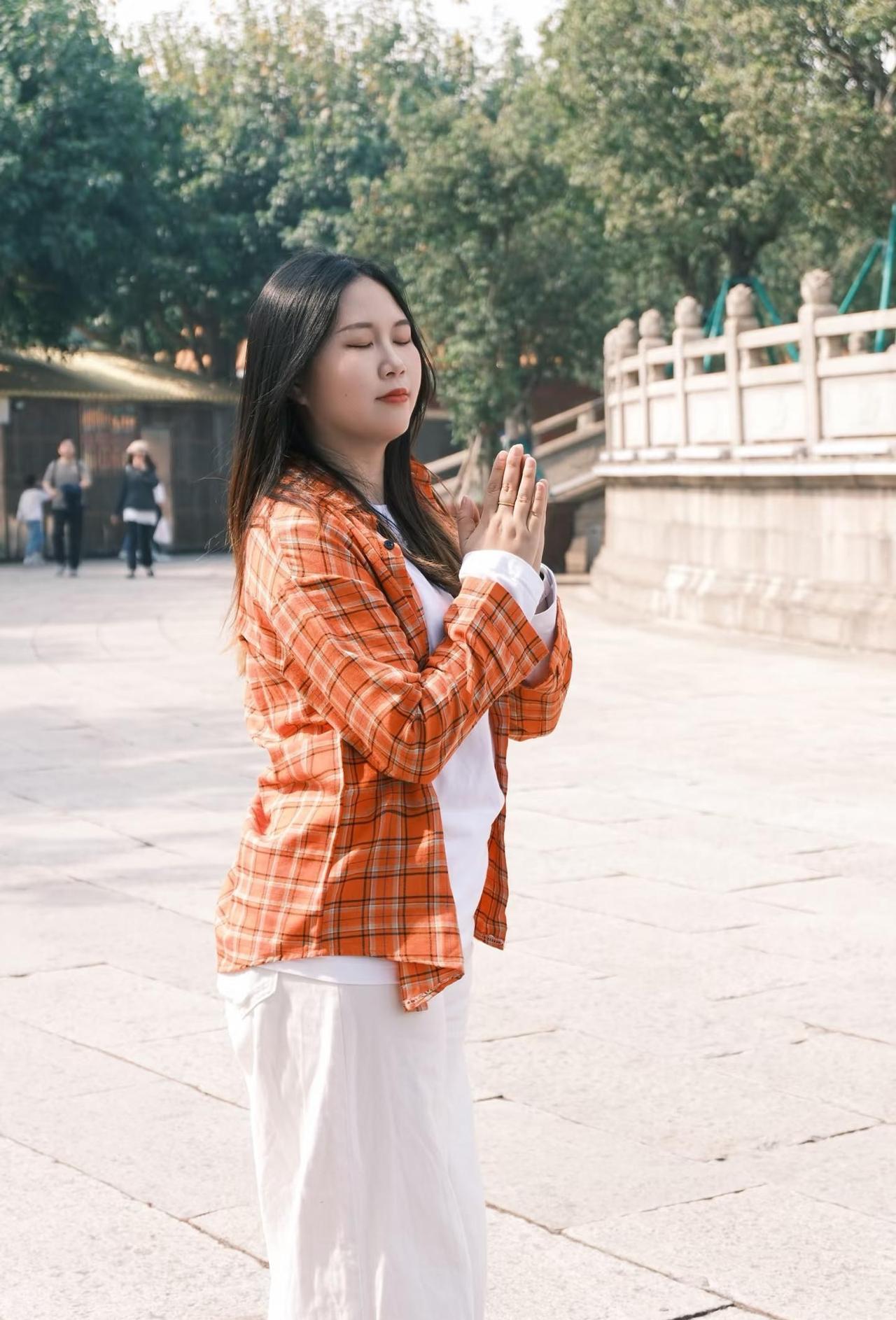 周末别宅家。。。莲花山太好逛了。。。。
爬山 看海 吸氧一站式搞定 治愈又解压 