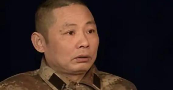 2007年，对越自卫反击战的老兵刘亮华去办低保手续，却被工作人员骂了句“不要脸”