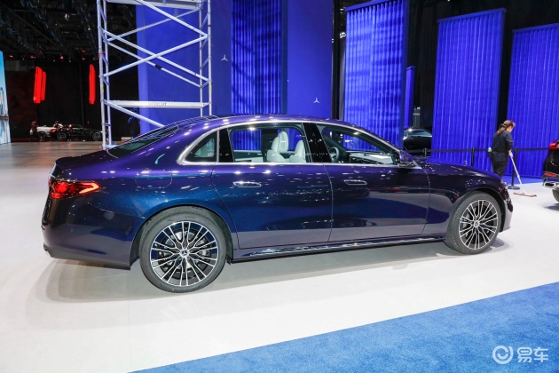 [小鲨帮选车]没让国人失望的中大型车！奔驰果然没有食言