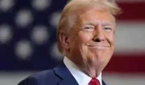 特朗普曾警告全世界：你们可以不喜欢中国，甚至你们也可以不尊重中国，但是你们不得不