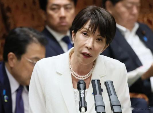 菲律宾判断中国很快会有大动作，日本专家提醒高市早苗：别冲动，忍到底！

数小时前