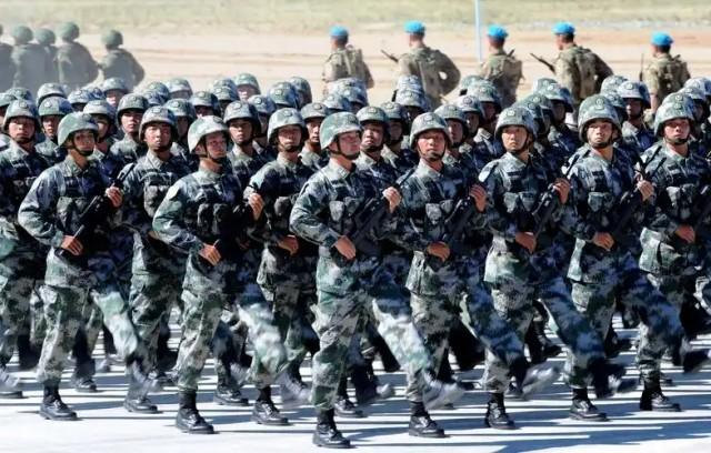 美专家放出狂言，如果中国动用武力统一台海，西方国家可能会冻结中国在海外的3.2万