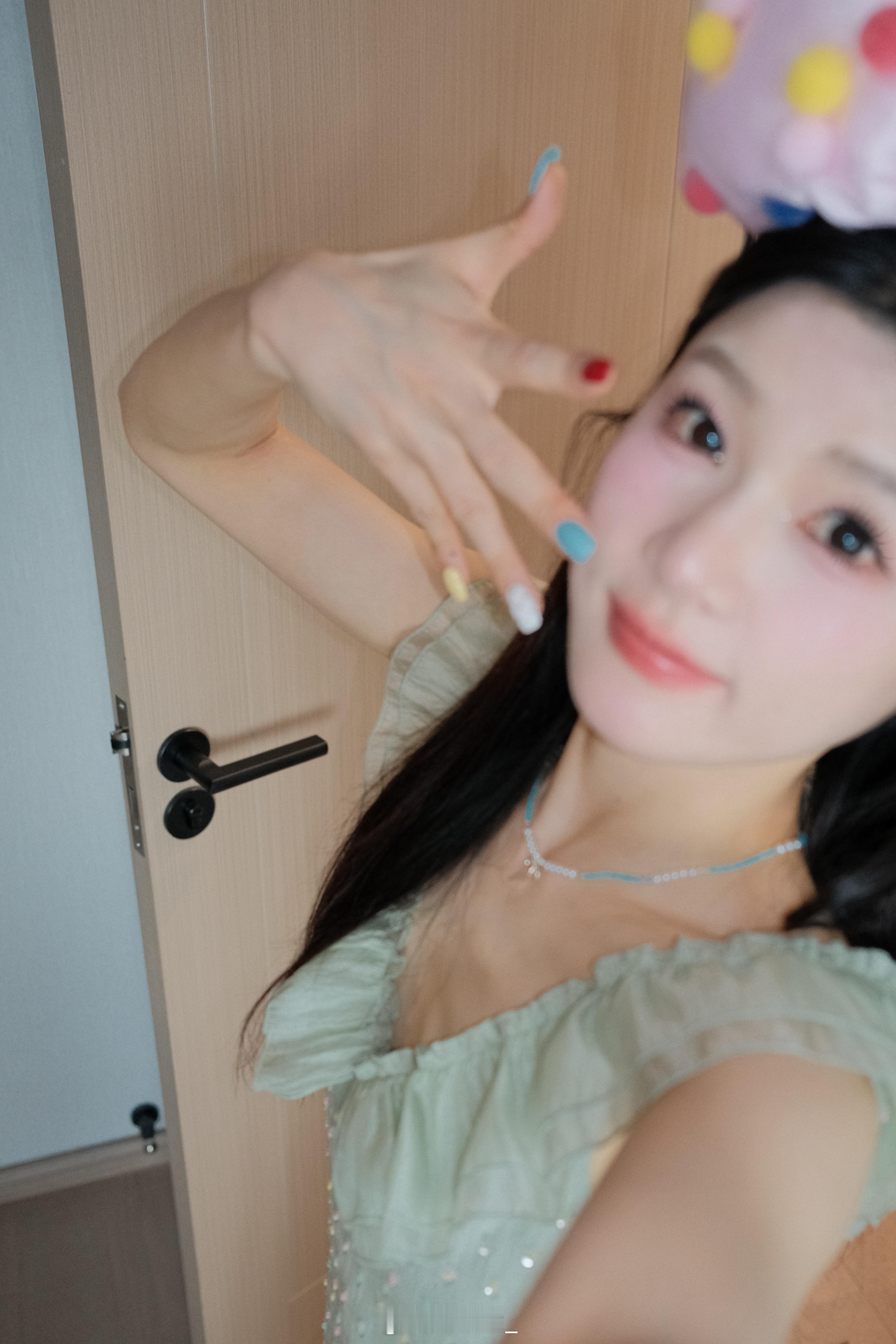 无限接近幸福的时候最幸福🫧🩵🪀⛳️🛼💈💛#付四金[超话]# ​​​