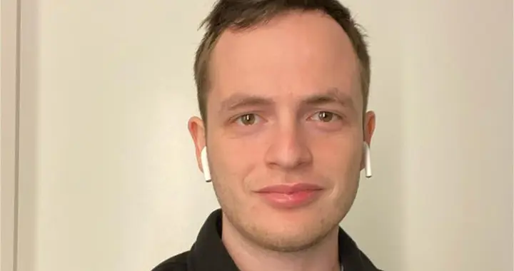 143亿美金买来一场空，小扎向谷歌OpenAI低头，史上最大AI赌注失速