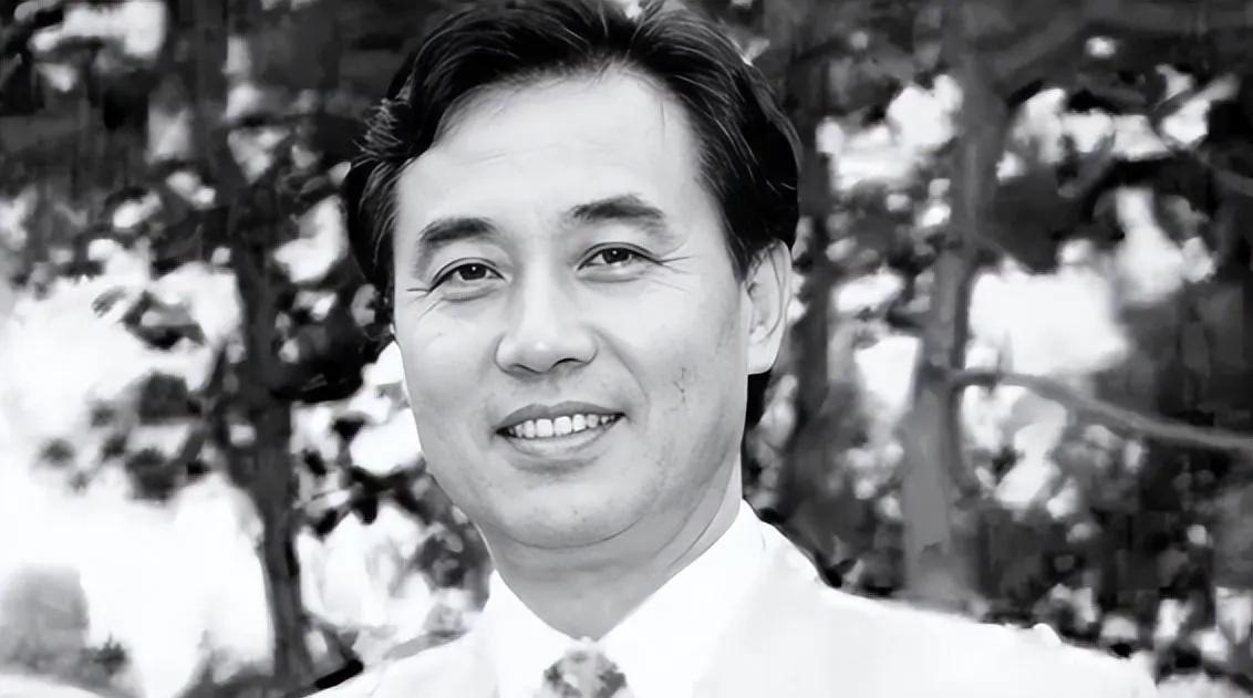 前驻日武官王庆简：在日本潜伏20年，出卖了大量核心军事情报，没料到最后竟被一个老