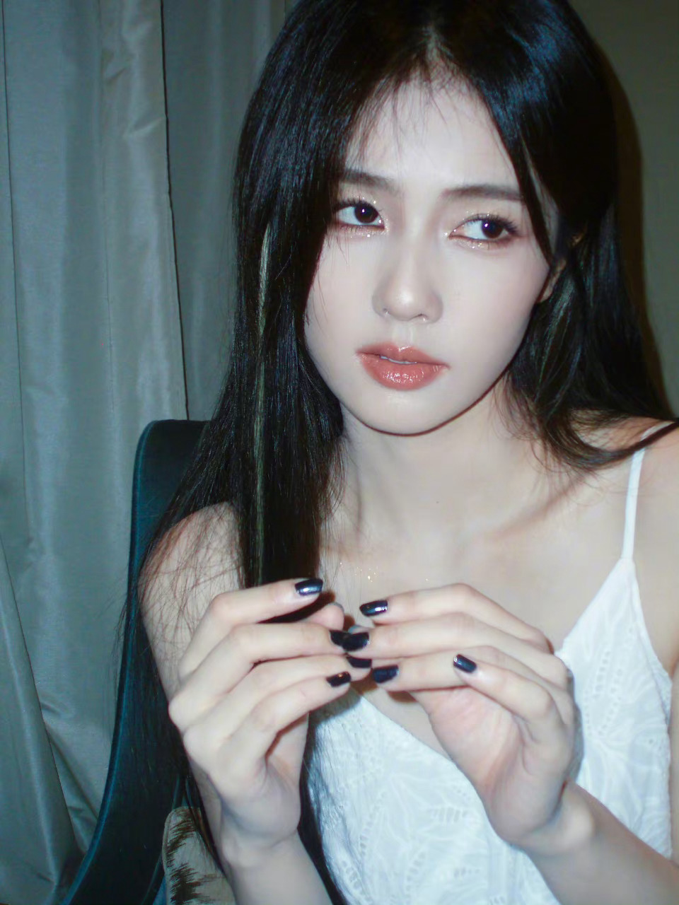 #内娱最撩的告白语音#听到白鹿的这段语音，一定会一直幸运下去，一直幸福下去吧，甜