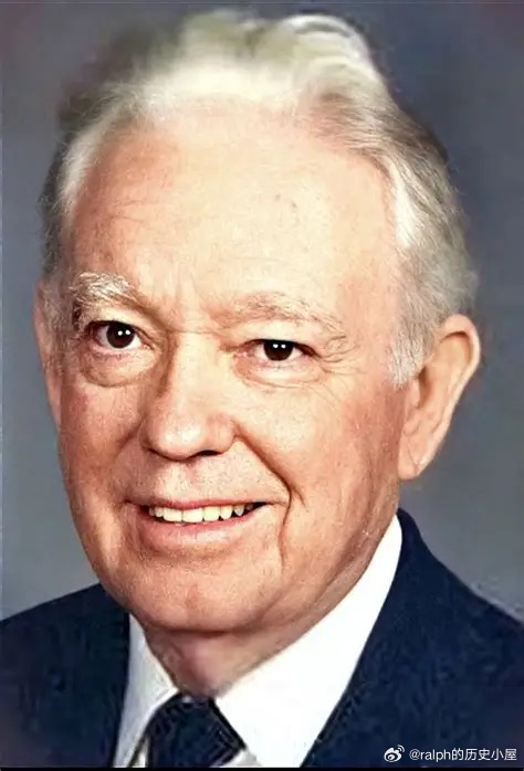 美国陆军航空队少尉（后晋升为上校）Owen John Baggett欧文•约翰•