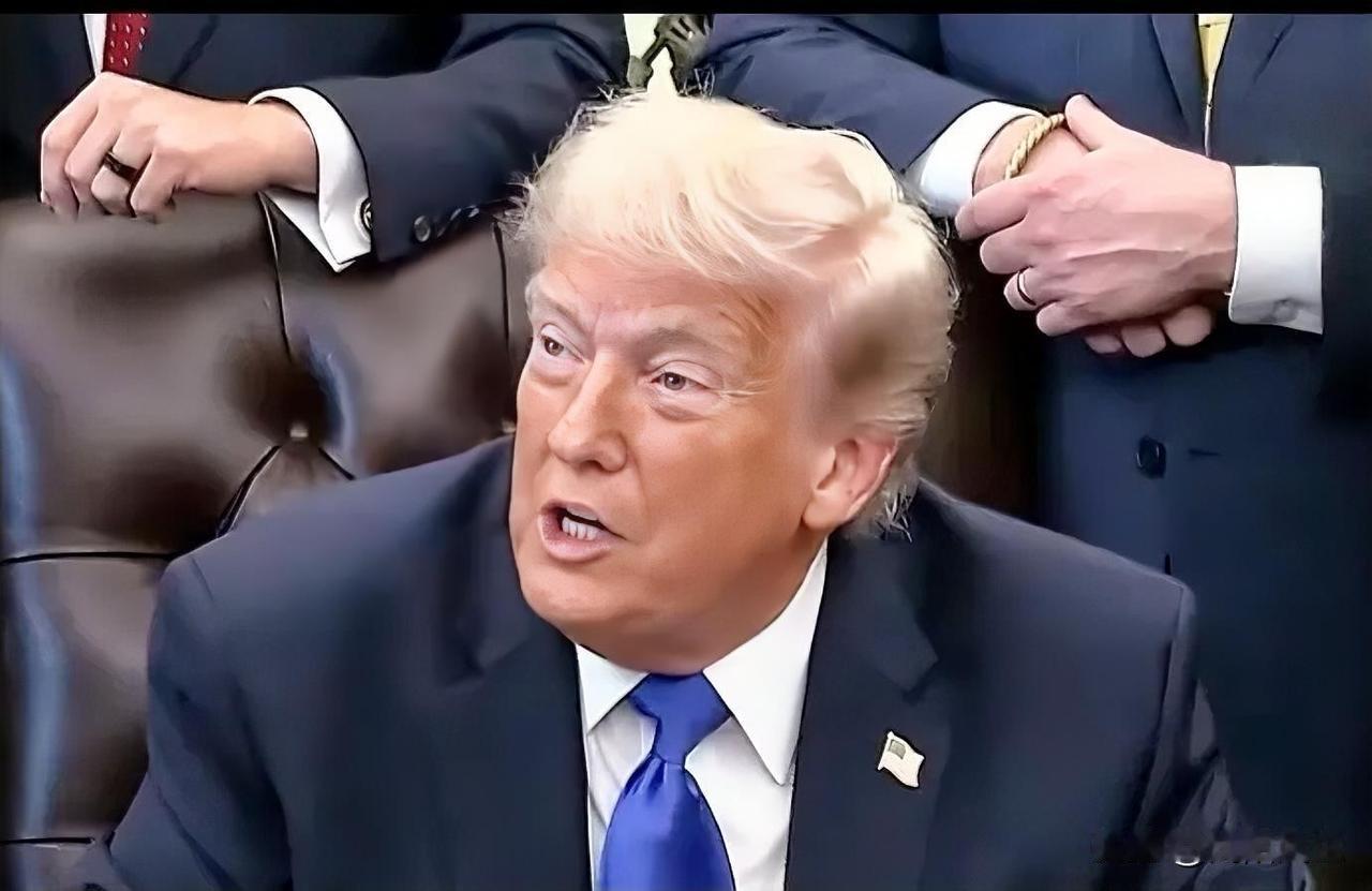 记者:“国际足联主席曾表示，伊朗将参加在美国举办的世界杯比赛……。”

特朗普: