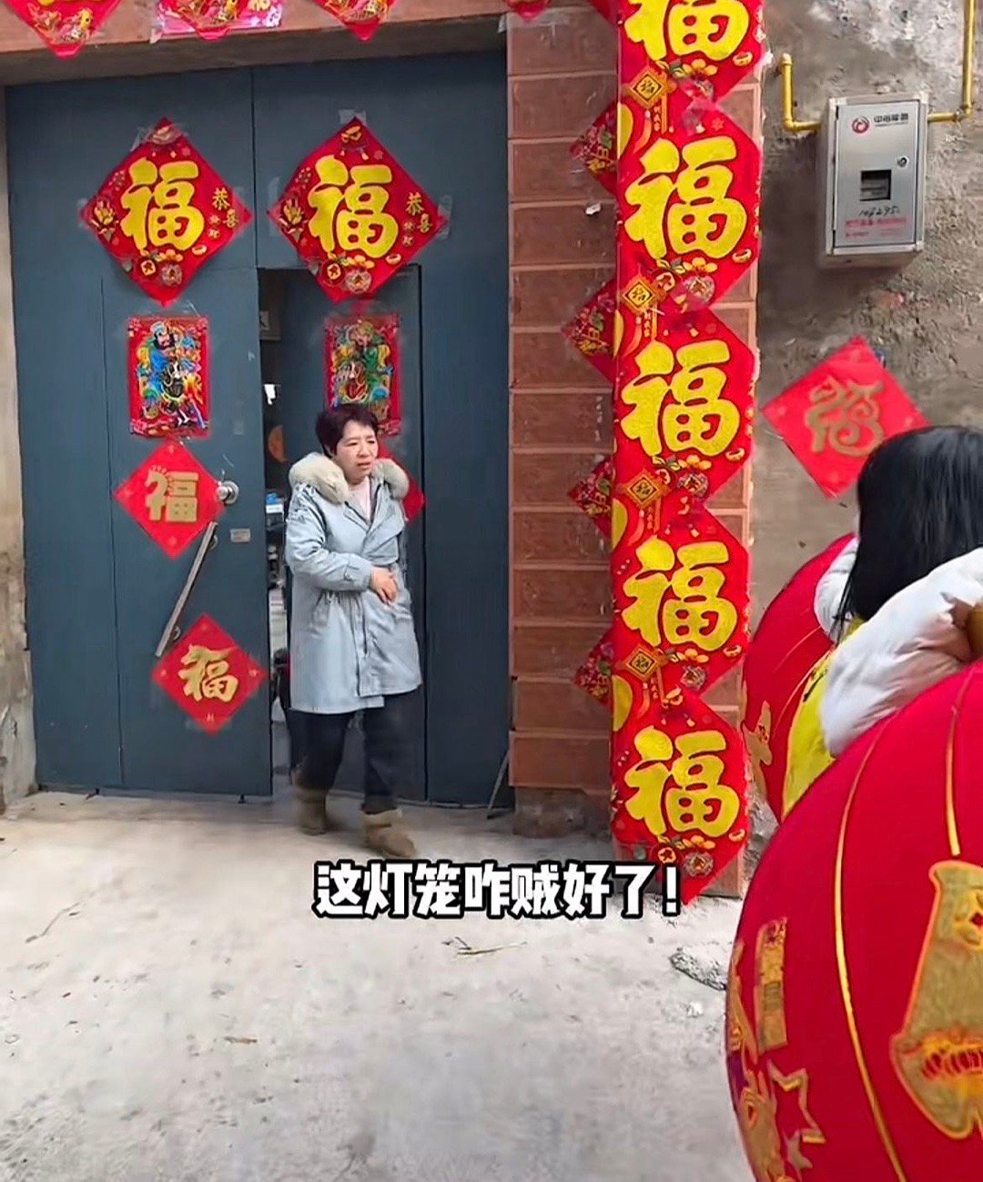 00后办事你就闹心吧咱00后可不管那个，想咋贴就咋贴，开心最重要，这才是属于00