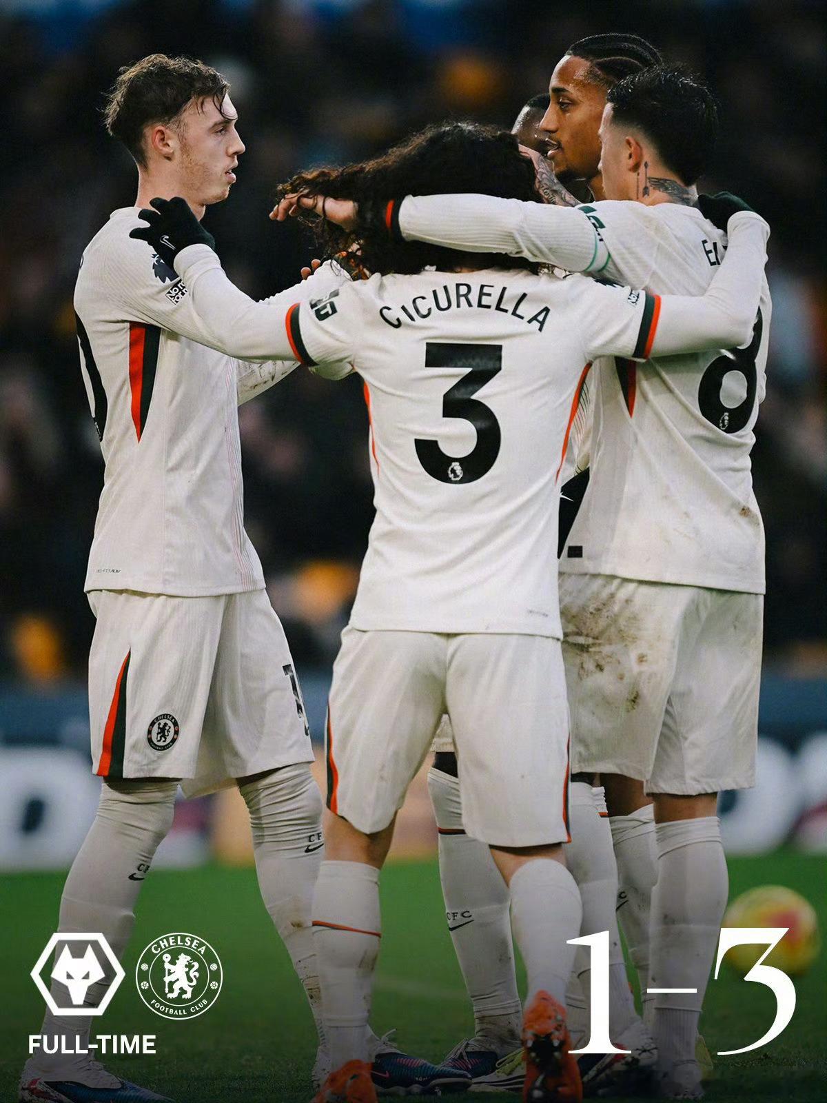 蓝军3-1完胜狼队。上半场就直接3-0定乾坤，下半场给狼队一个面子球还是非常有必