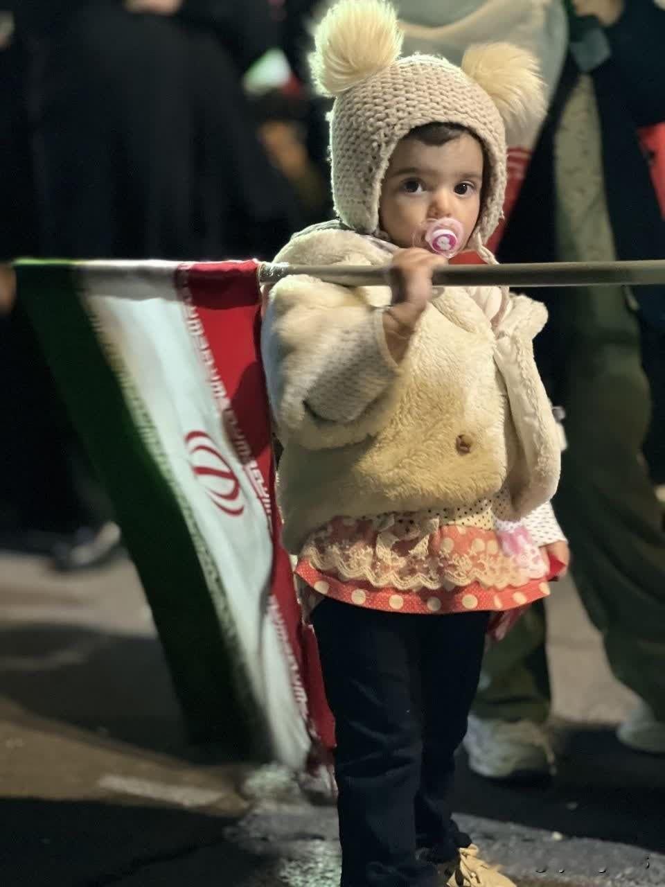 🇮🇷伊朗的未来在于它的孩子们。

而如今，美国和以色列的侵略者正将目标对准这