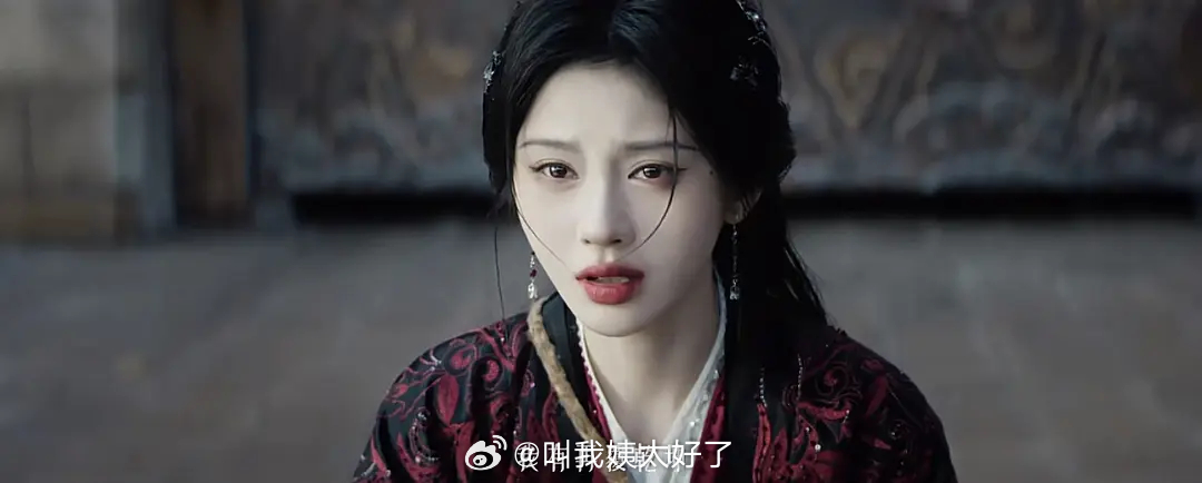 鞠婧祎在月鳞绮纪里这个状态。。。真不是被小四陷害了吗月鳞绮纪  