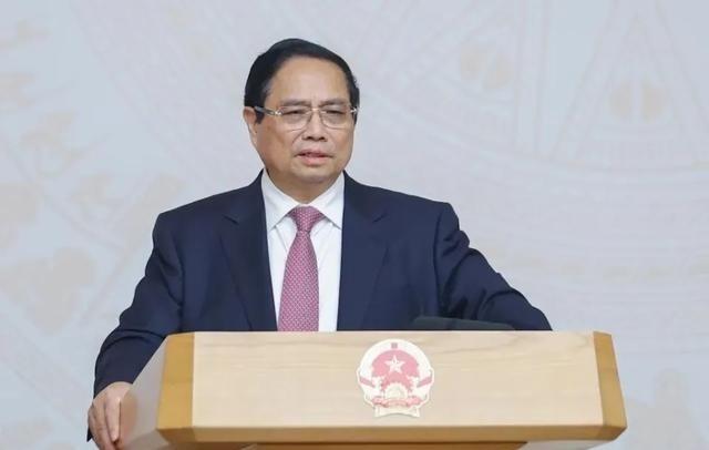 中方代表这边刚离开，越南总理就去见了 日本 大使，想向 高市早苗 求救，这背后的