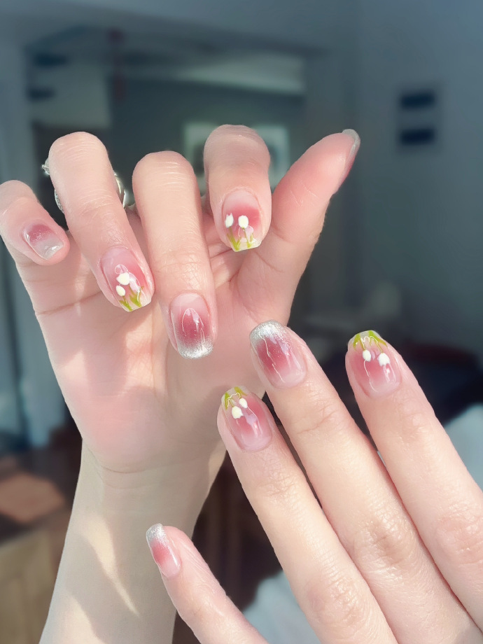 谁做谁好看的春日美甲合集💅美疯！！！ 