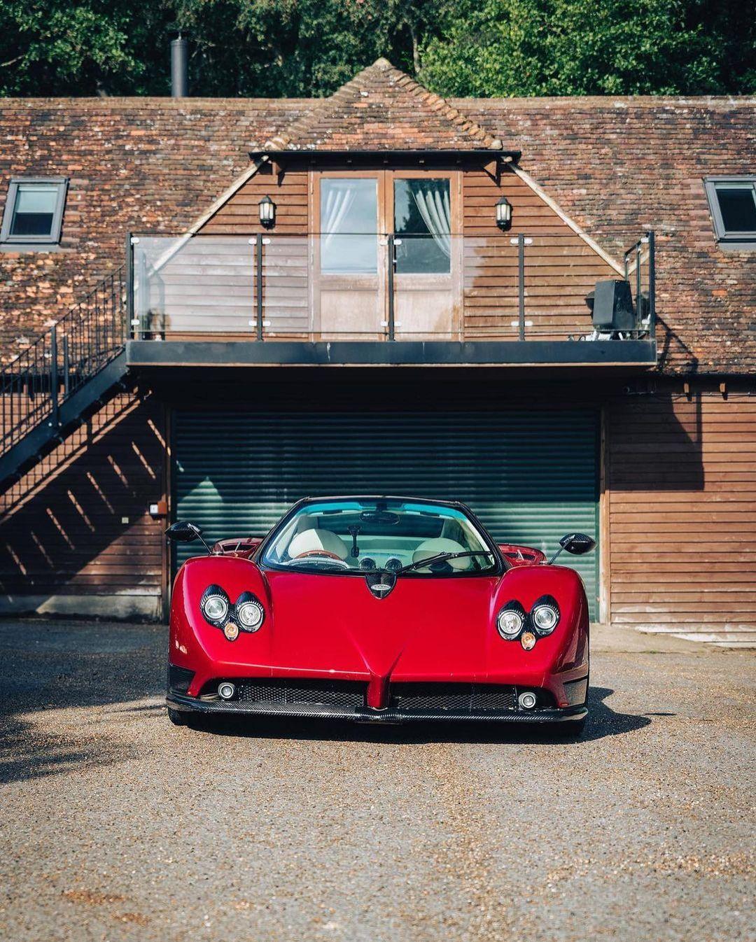 英国|  Pagani Zonda F 
andy74b还没升级成帕加尼Zonda Attack时候的样子！
Owner: andy74b