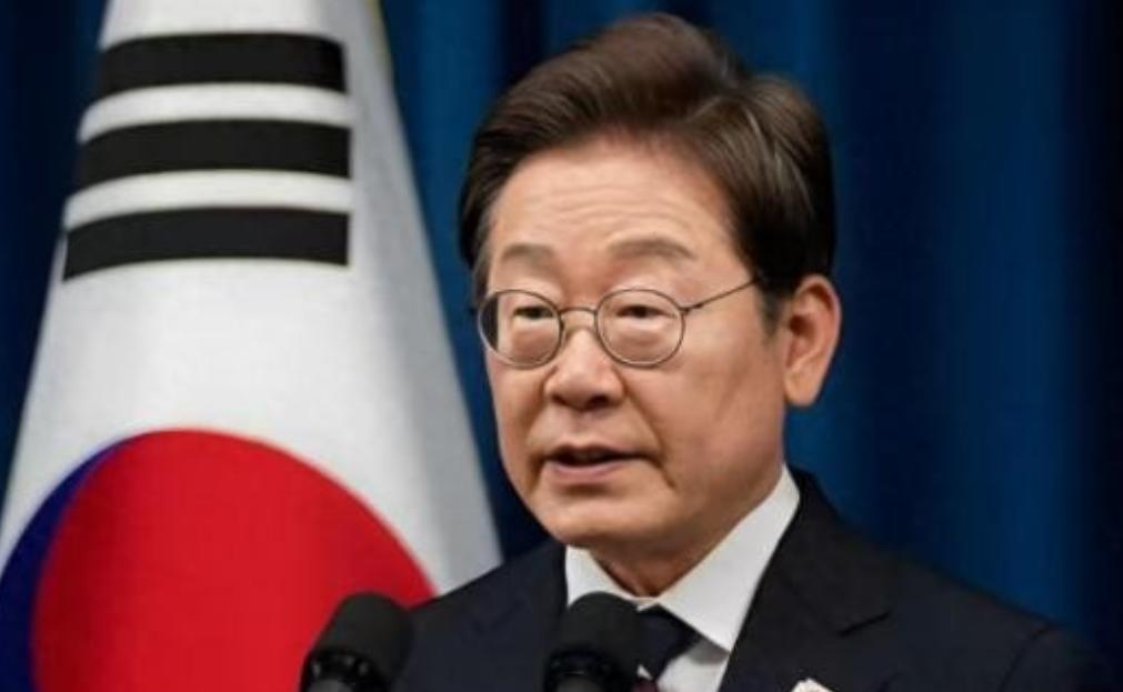 李在明可能是韩国历史上最厉害的总统之一，因为他亲手终结了韩总统的“心腹大患”——