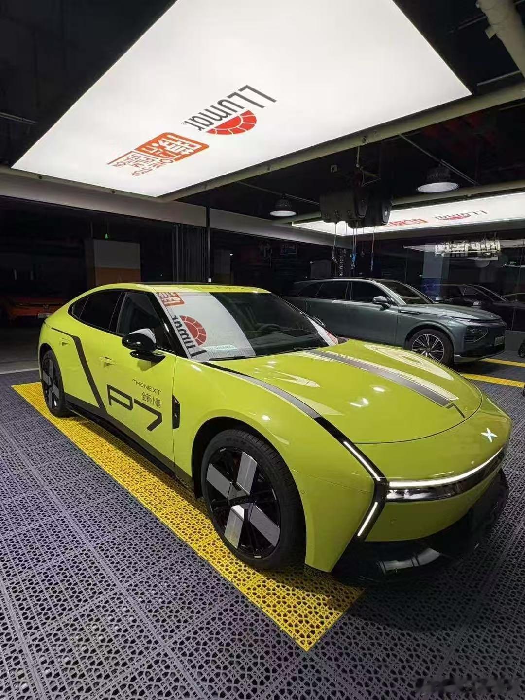 来了来了，大家看看我的小鹏新P7帅不帅？小鹏汽车[超话]全新小鹏p7开启试驾预约