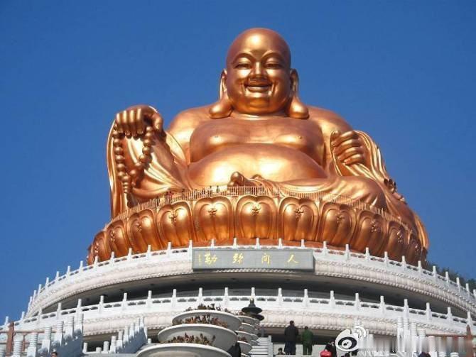 今天是正月初一，也是弥勒佛圣诞日🙏🙏🙏见者即转，佛光普照，祈福平安。[心]