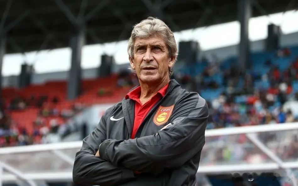 号称名帅，佩莱格里尼却没玩明白中超，下课冤不冤？
15年初，华夏幸福进军足坛，在