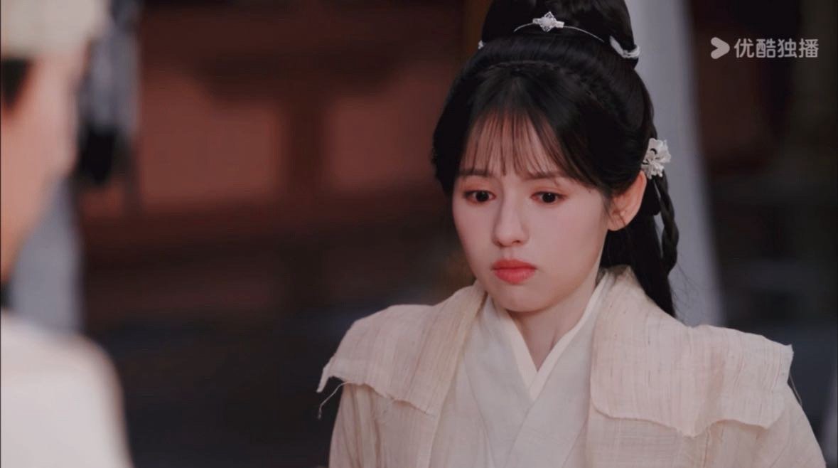 鹤男江湖侠女感拉满了     鹤男演戏的妙处在于，她能演出江湖侠女的豪迈，也能捕