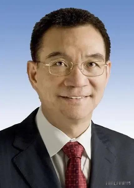 他说：“如果通过刺激消费就可拉动经济，这纯属误国误民，相当于大郎喝药”

林毅夫