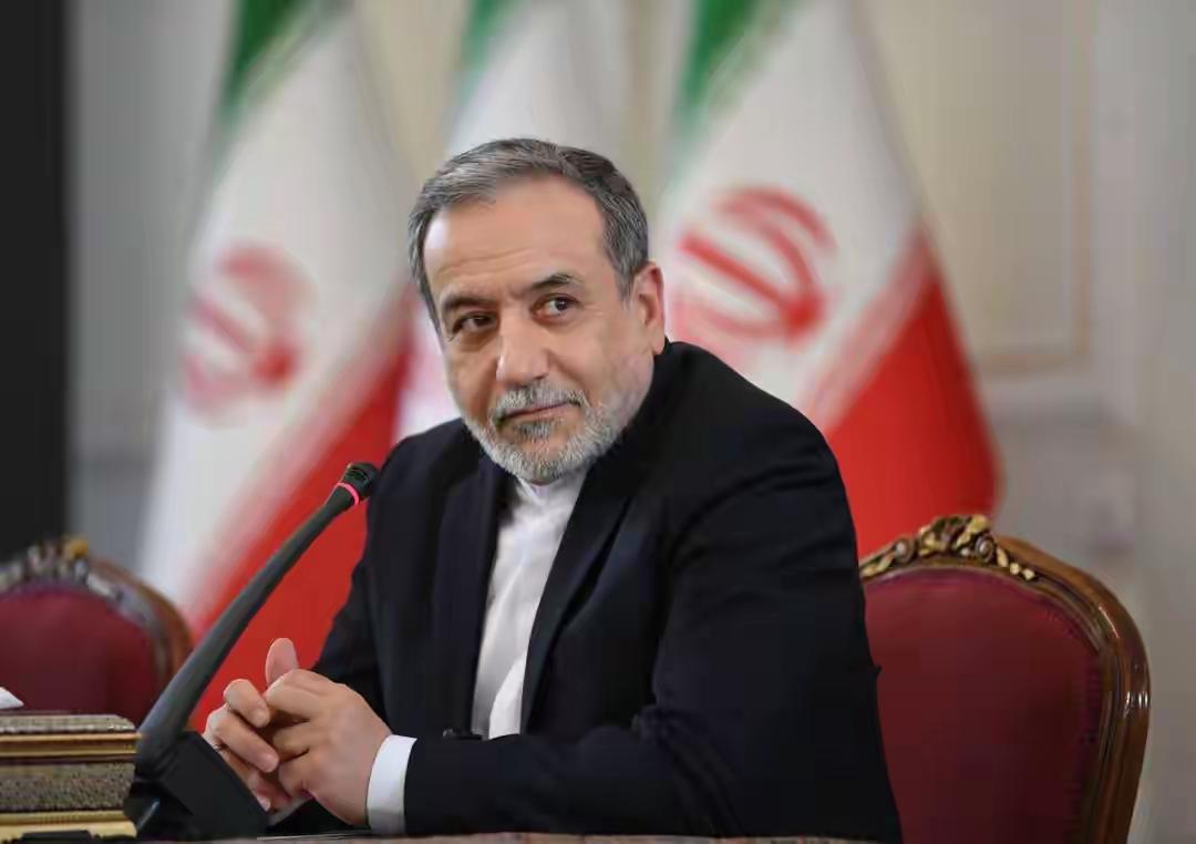 伊朗向中国通报谈判内幕！谈判团差点被美军“团灭”，全程连电话都不敢打

美伊在巴