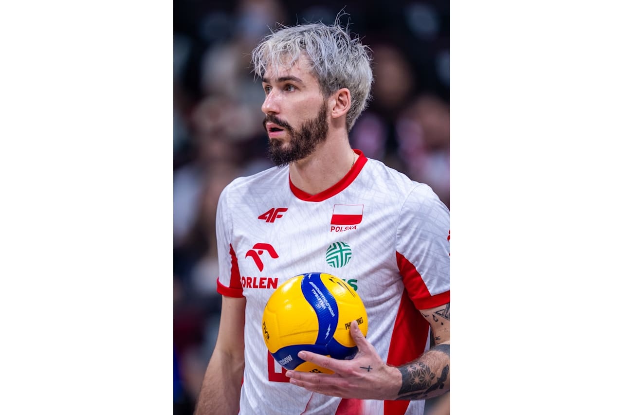 波兰🇵🇱男排3-1战胜捷克🇨🇿男排，获得本次世锦赛第三名🥉一句话点评本