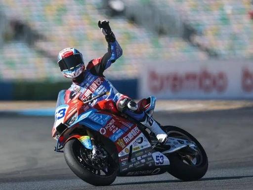 强势包揽头排！中国机车品牌在 WSBK 法国站交出亮眼答卷！不少人觉得国际摩托车