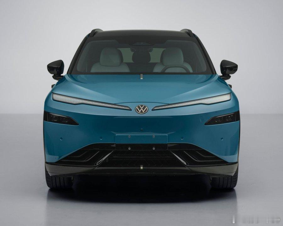 与众08也公示了，5米长大五座纯电SUV，大众第一个上了800V和700公里续航