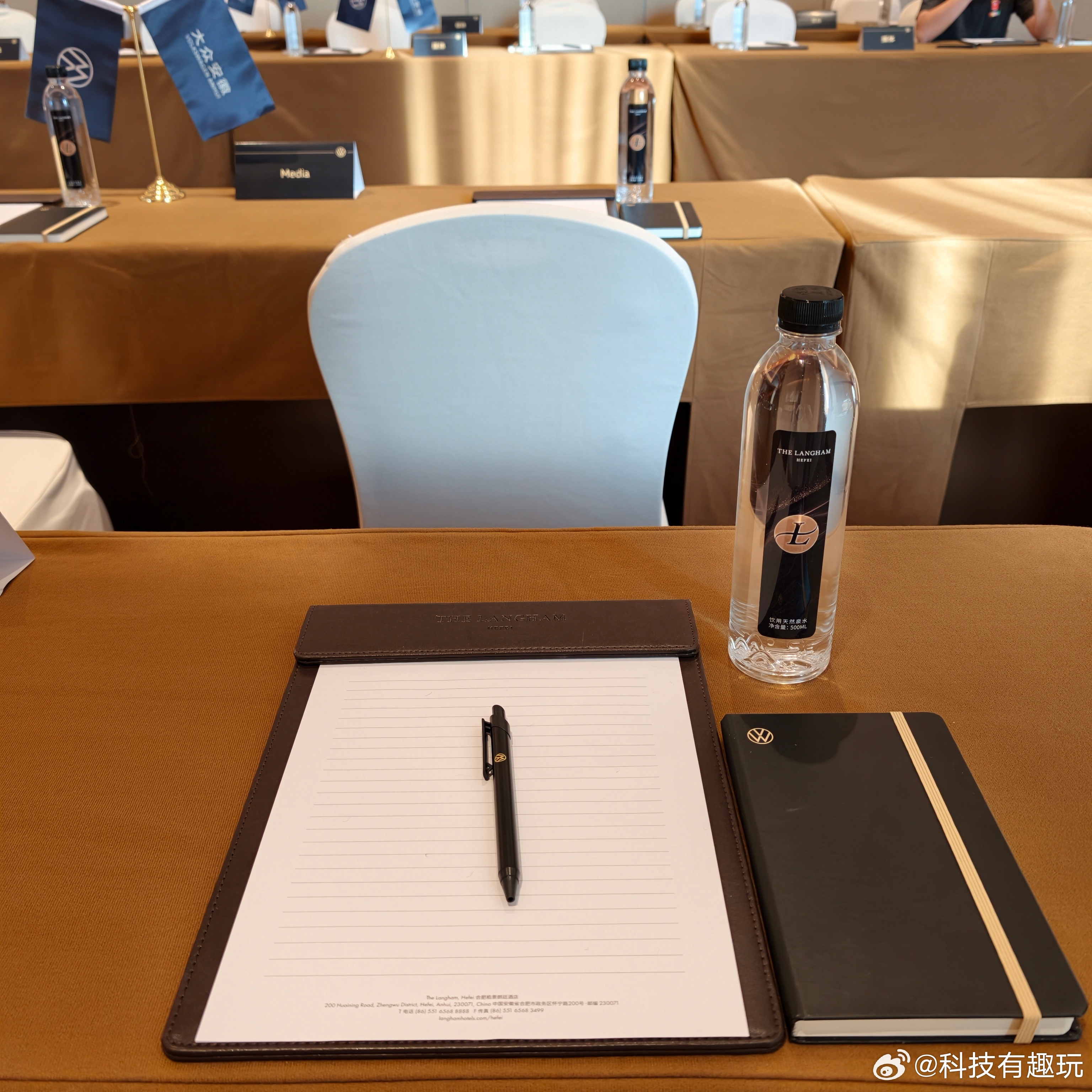 与众06、与众07焕新上市发布会结束之后，紧接着是媒体沟通会，跟和大众安徽首席执