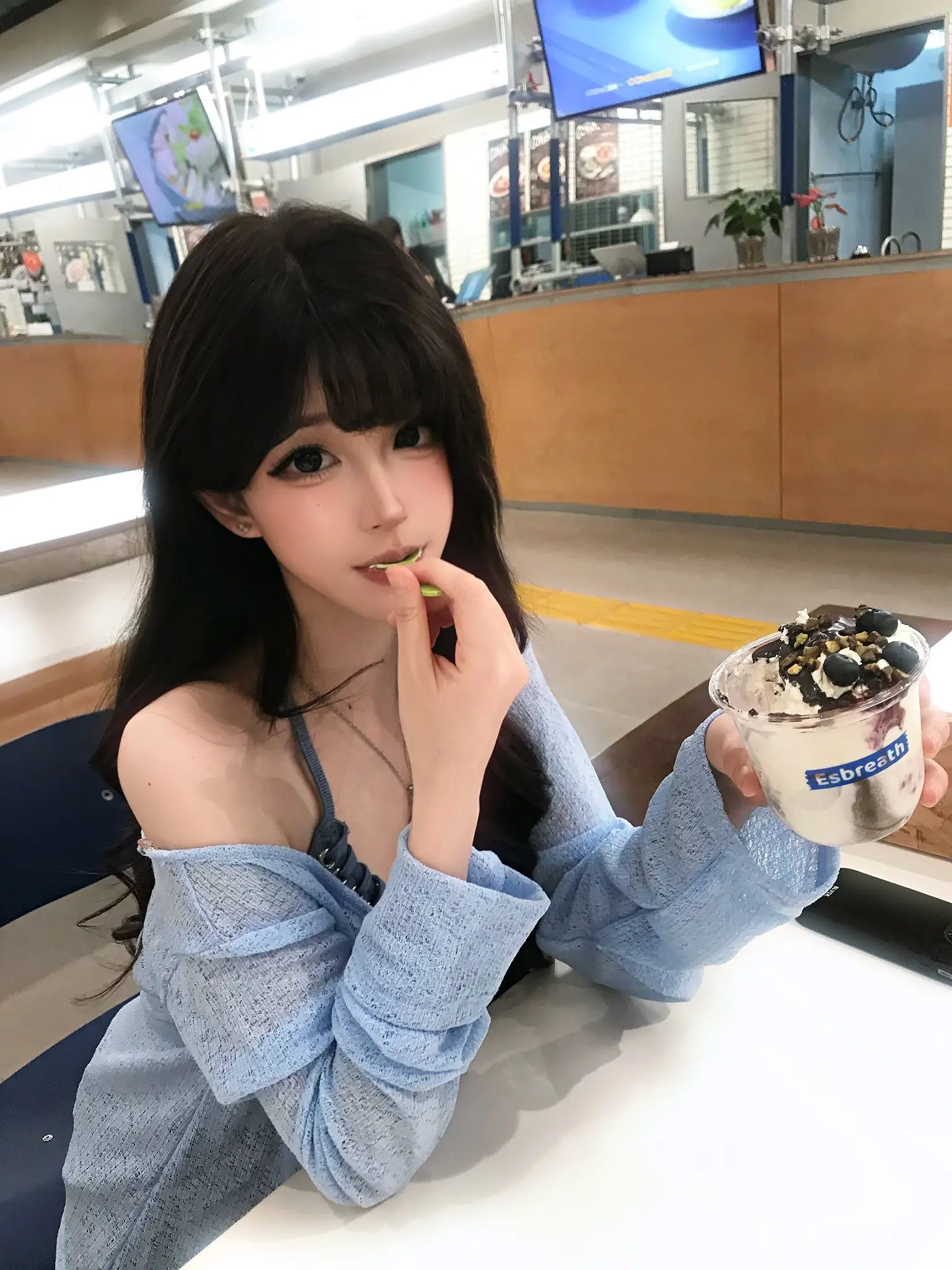 那时候过度依赖你 暴露出的孩子气 其实你从来没有觉得可爱过吧
