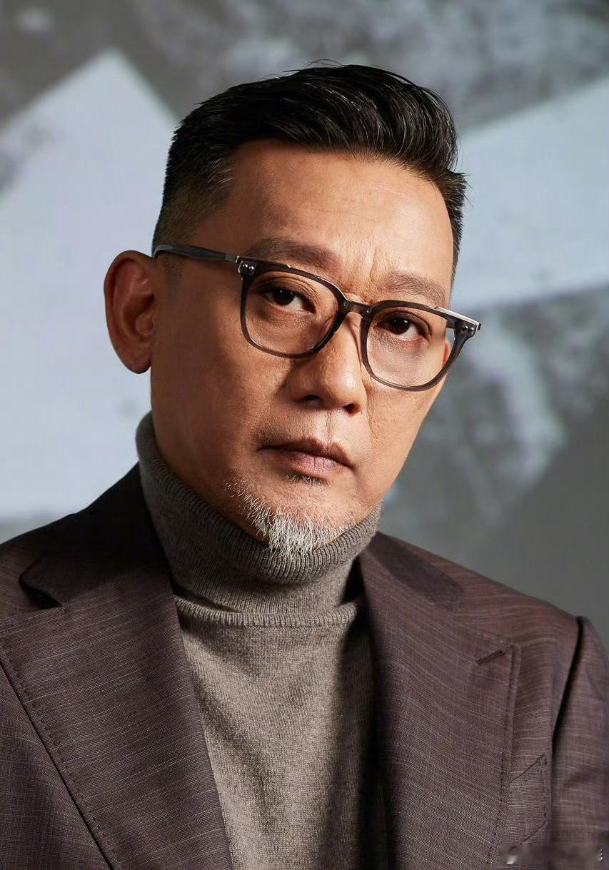 牛逼！郑保瑞凭借《九龙城寨》连续两年获得金像奖最佳导演！！ ​​​