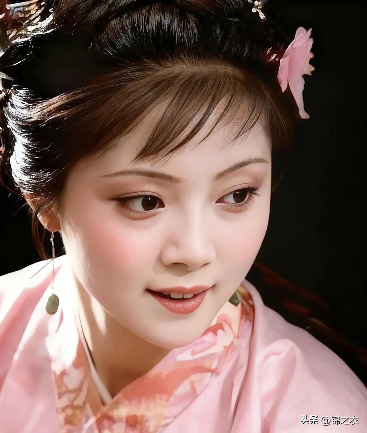 宝钗的结局是注定的啊，薛家有房子有地还住贾家，就是因为薛姨妈和薛蟠都不是那种能顶