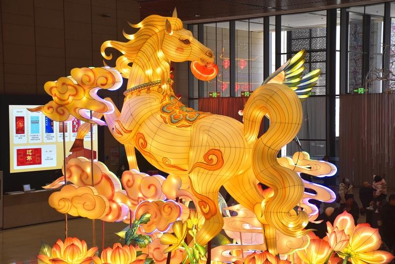 2026元宵太好逛！非遗灯撞上赛博风，这年味儿绝了
 家人们，正月十五闹元宵！谁