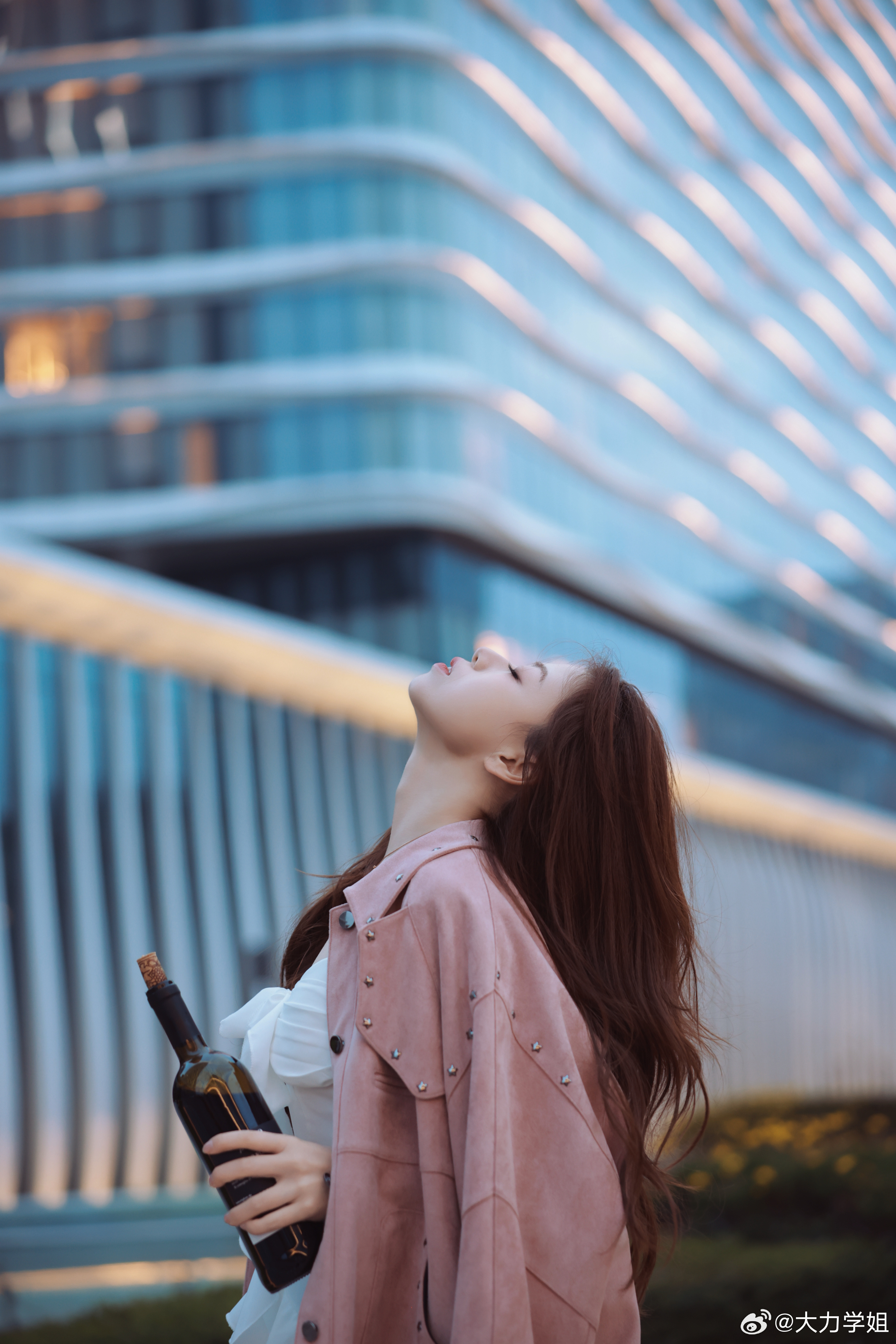 清晨的光温柔的力量用欢喜心迎接每个崭新的开始早安~我的互联网朋友们