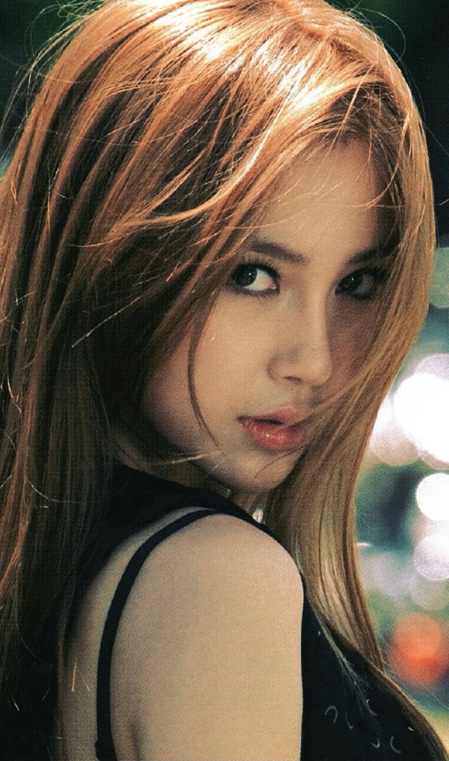 之野生之明艳之俊美 对这张早期baby一眼震撼…. 