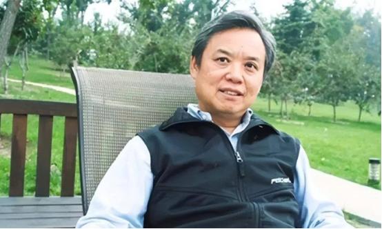 “我可能活不过3个月了！”2007年，凌志军被查出肺癌晚期，恶性肿瘤已遍布全身，