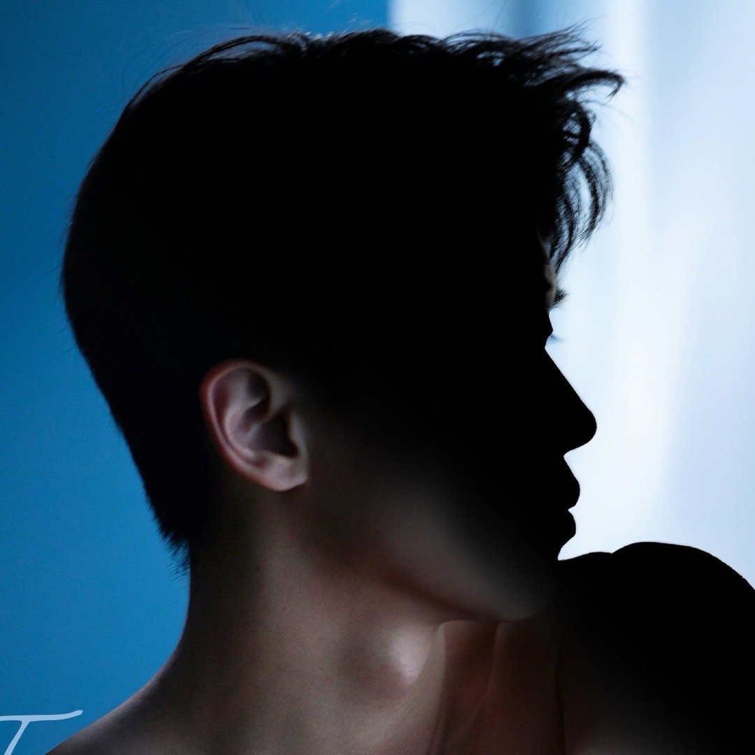 这睫毛真的是清纯得不行